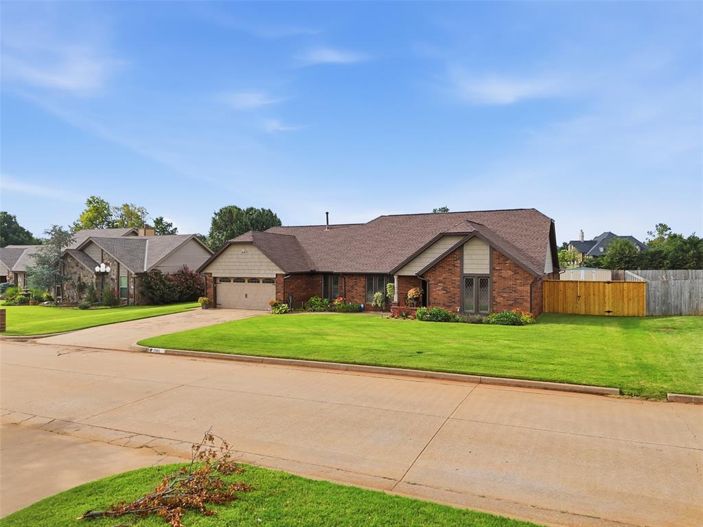 1203 Francis Lane Property Photo 6