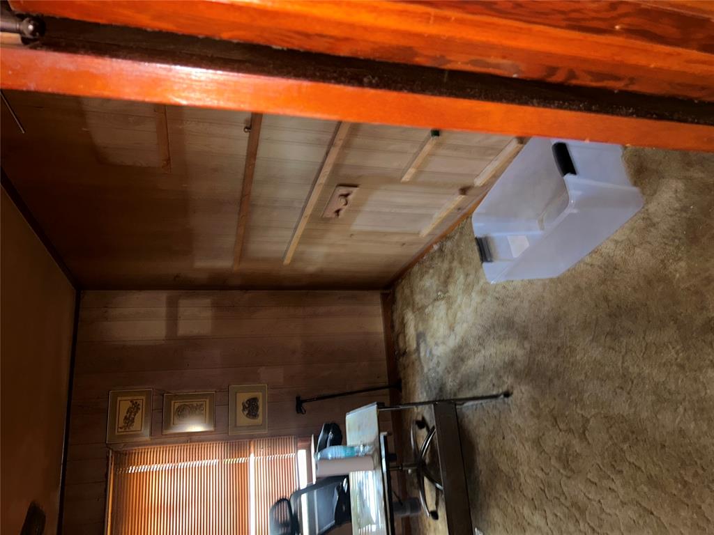 1237240 Property Photo 11