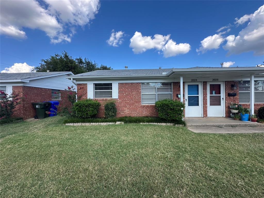2023 Delaware Lane Property Photo 1