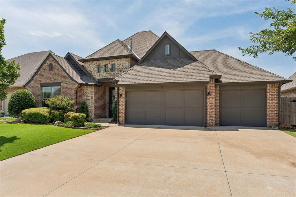 2408 Semillon Way Property Photo 2