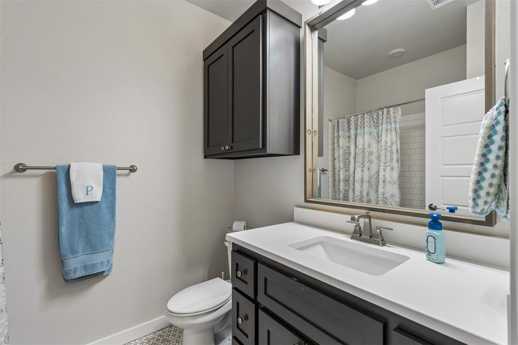 2408 Semillon Way Property Photo 34