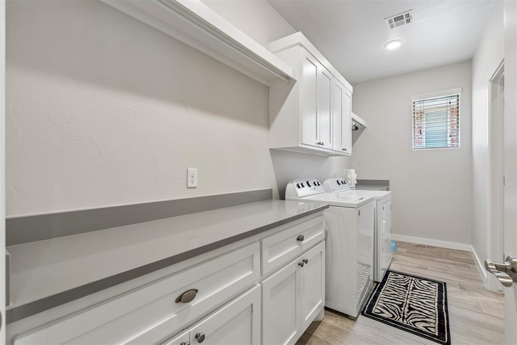 2408 Semillon Way Property Photo 35