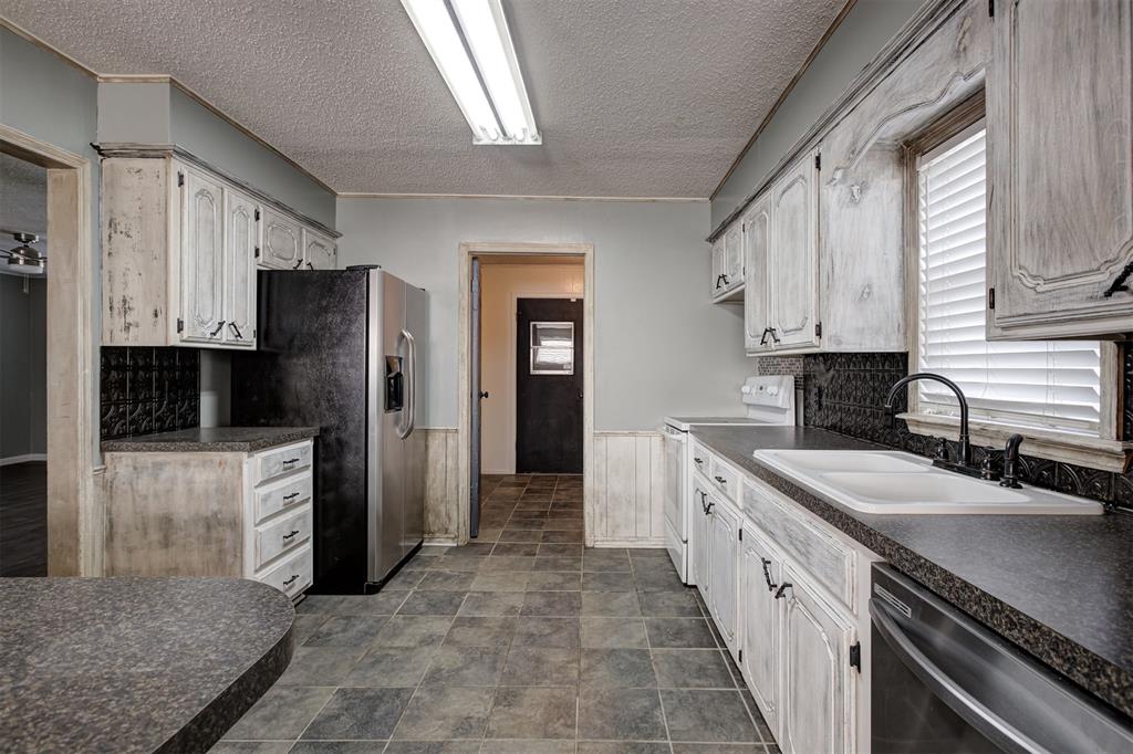 1007 Overland Court Property Photo 19