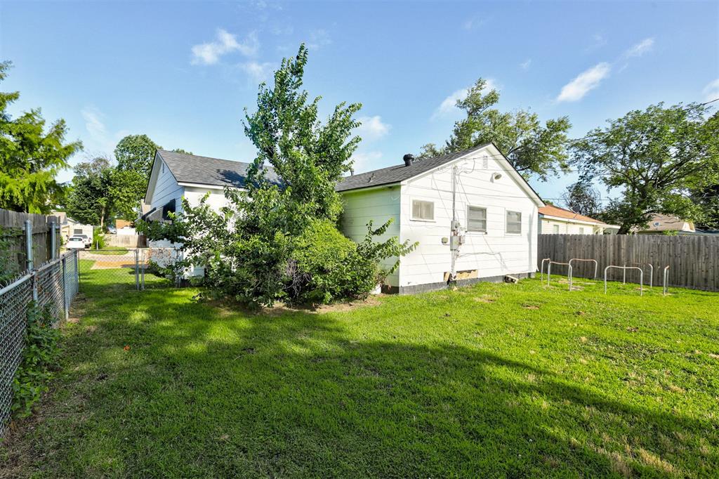 1007 Overland Court Property Photo 43