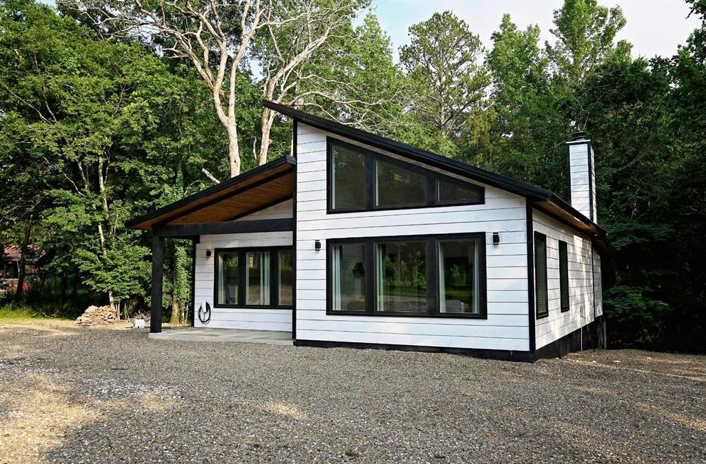 14 Floosey Creek Lane Property Photo 1
