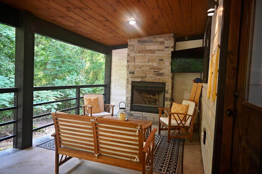 14 Floosey Creek Lane Property Photo 27