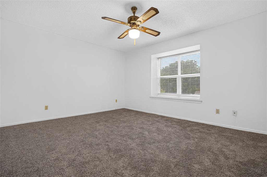 11417 N May Avenue B Property Photo 18