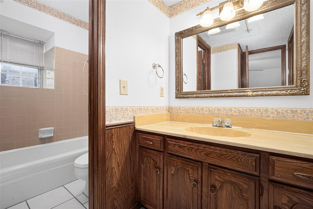 11417 N May Avenue B Property Photo 21