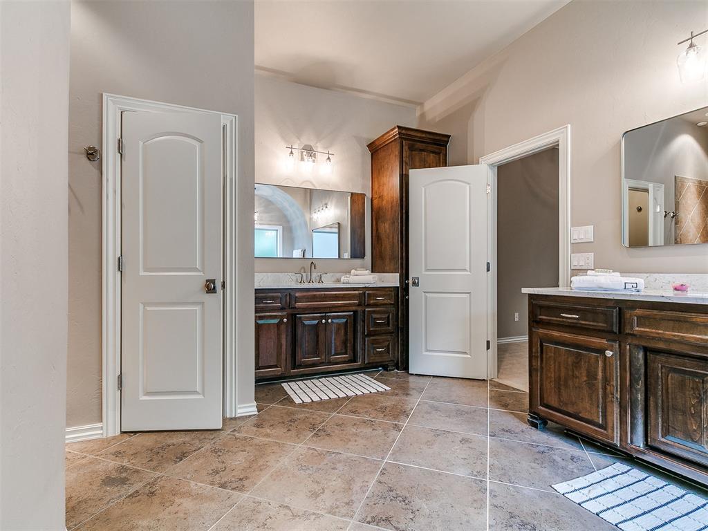 1109 Salvo Bridge Court Property Photo 25