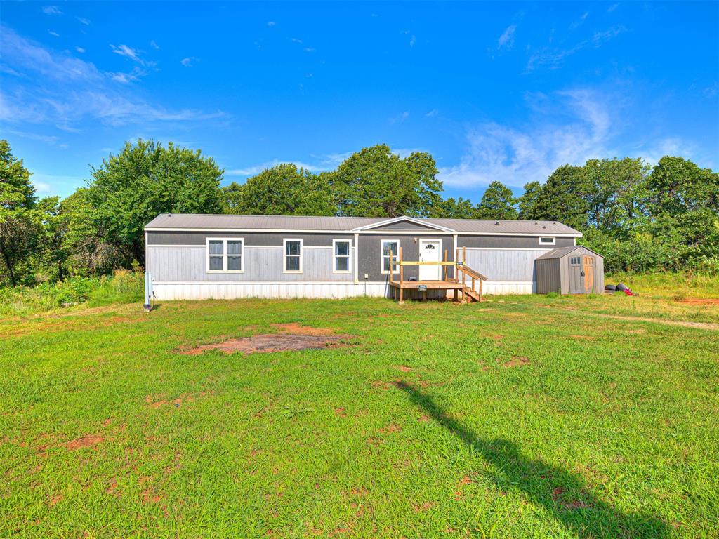 101153 S 3330 Road Property Photo 1