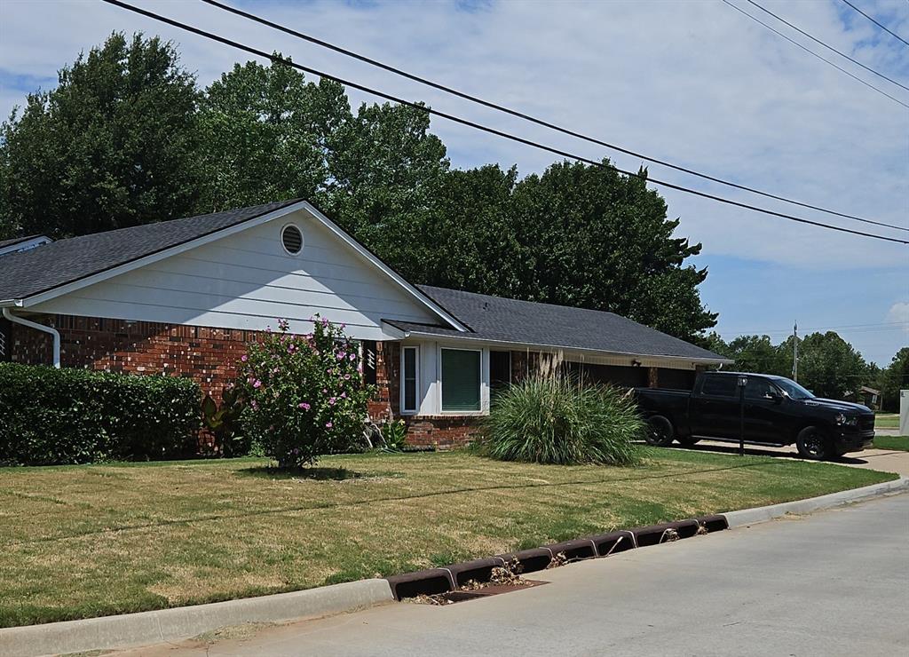 12217 Greystone Terrace Property Photo 9