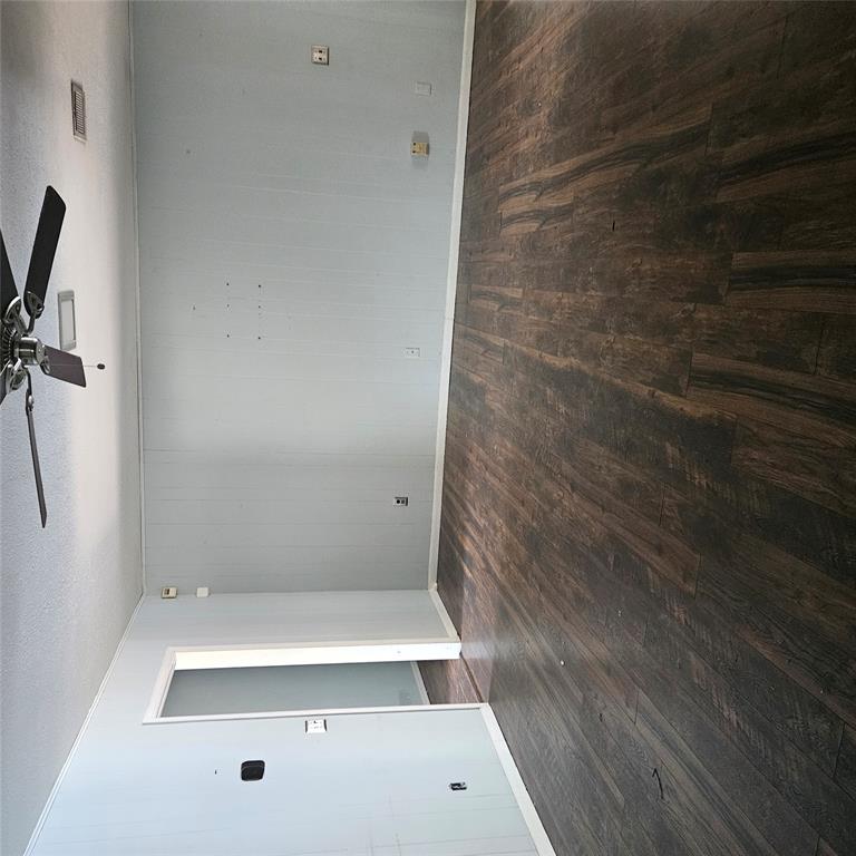 12217 Greystone Terrace Property Photo 17
