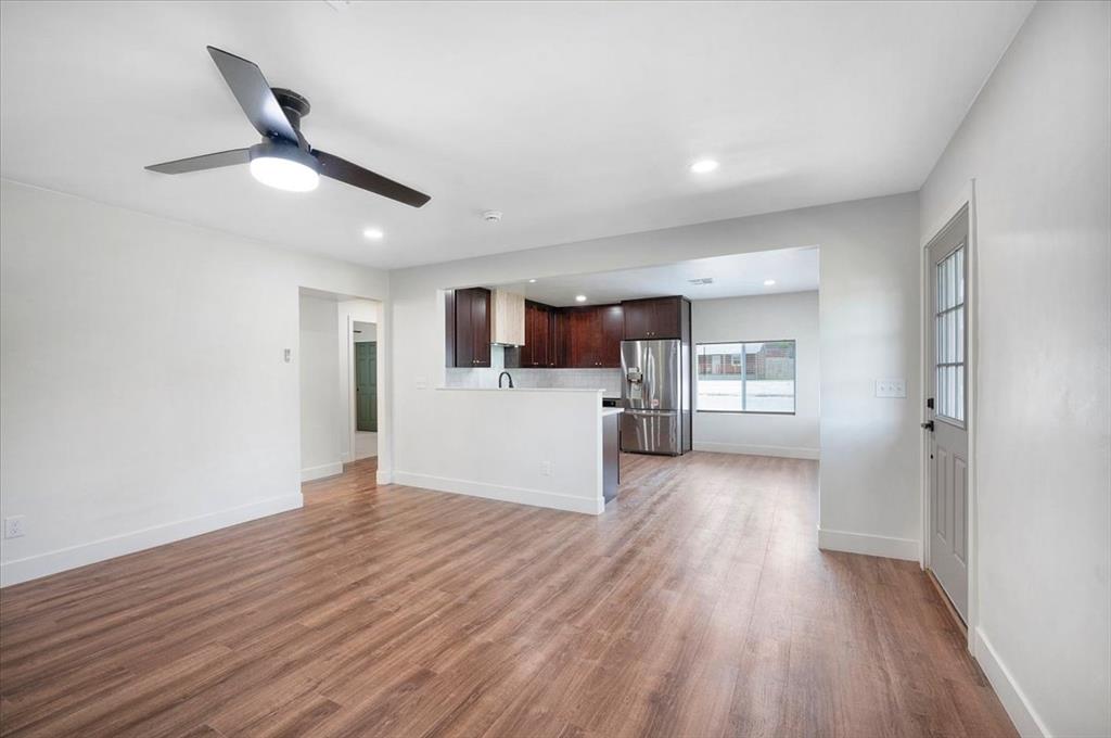 825 W Colorado Avenue Property Photo 8