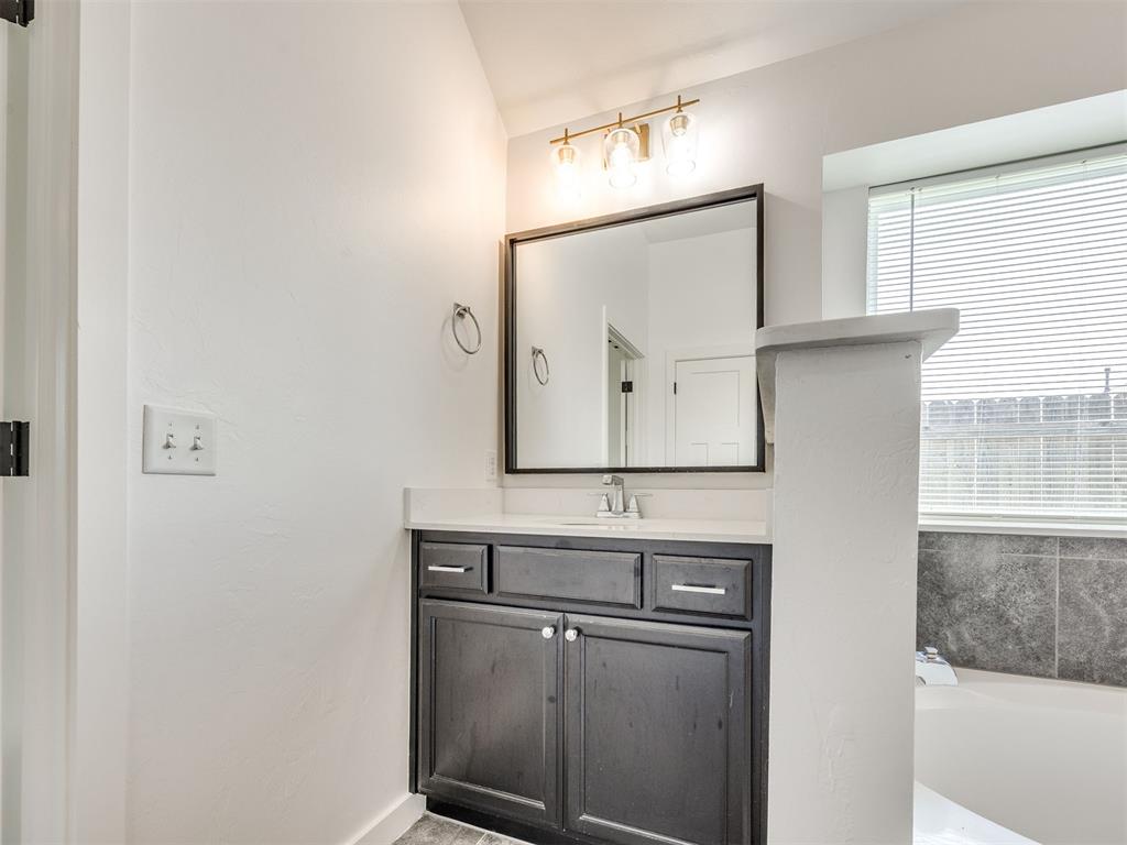 13244 Sawtooth Oak Road Property Photo 20