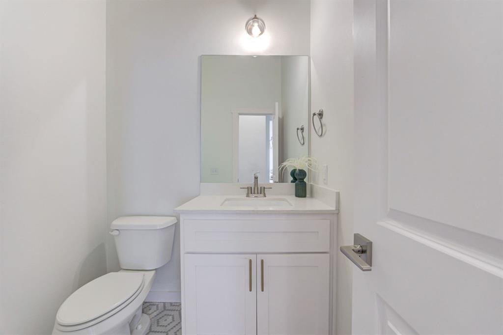 7901 Behr Drive Property Photo 34