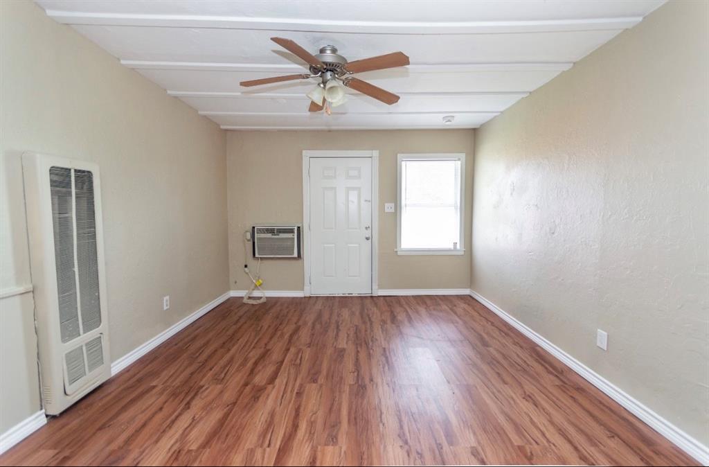 3110 Nw Ferris Avenue Property Photo 4