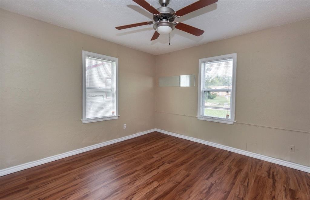 3110 Nw Ferris Avenue Property Photo 5