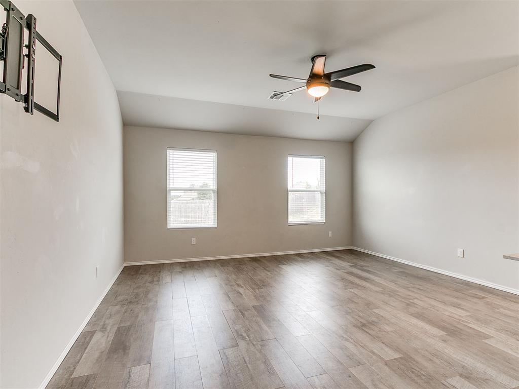 4713 Churchill Property Photo 9