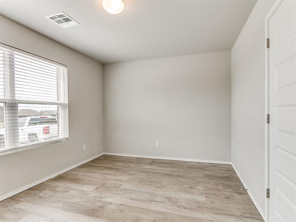 4713 Churchill Property Photo 15
