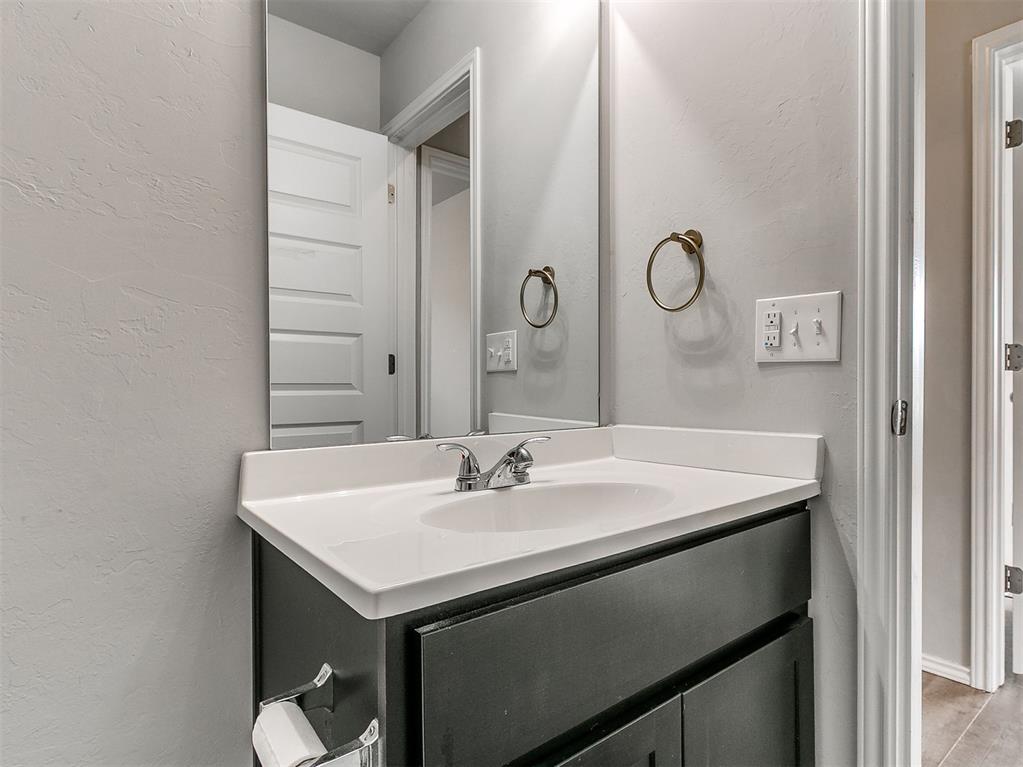 4713 Churchill Property Photo 22