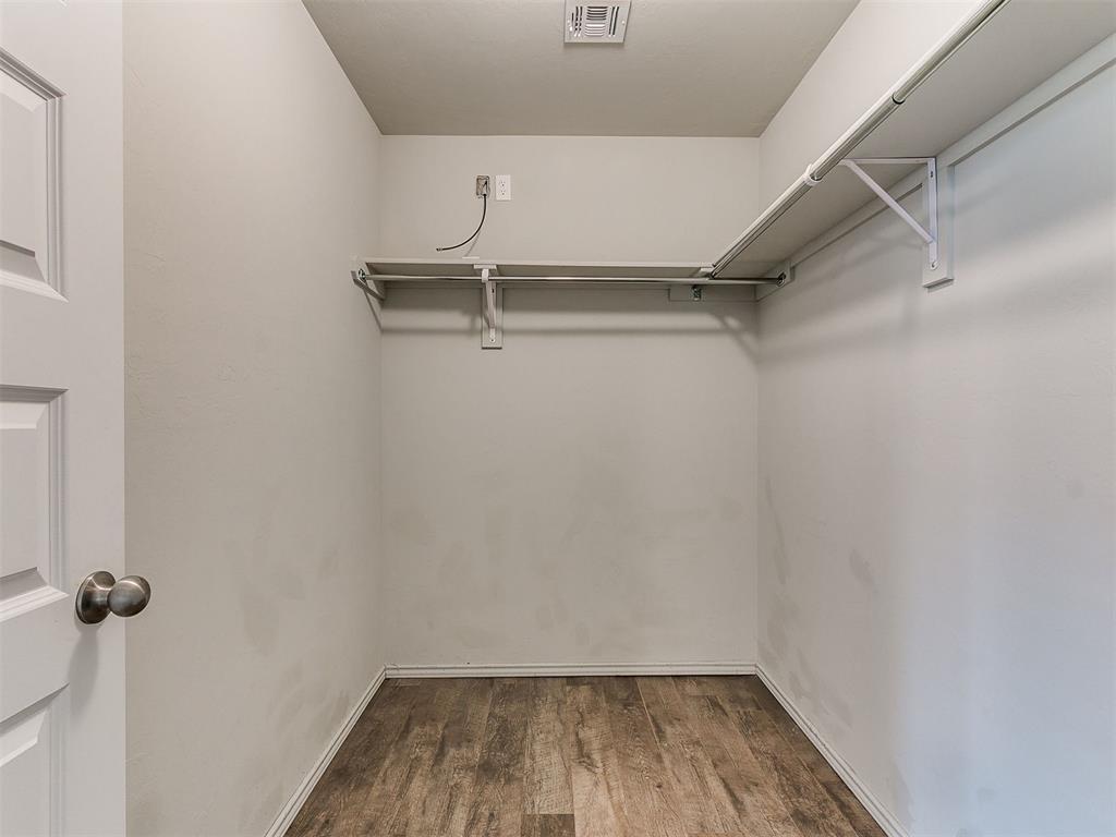 4713 Churchill Property Photo 28