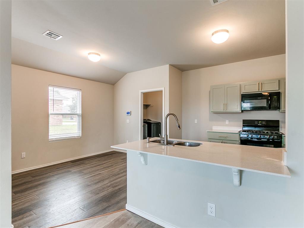 4713 Churchill Property Photo 33