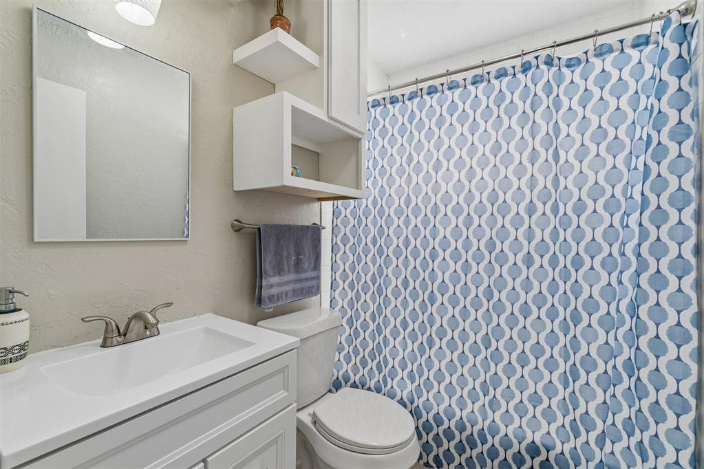 15528 Se 15th Street Property Photo 24