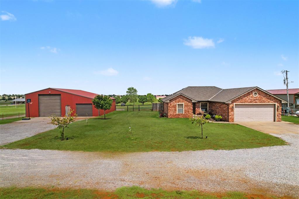 10786 N 1990 Road Property Photo 3