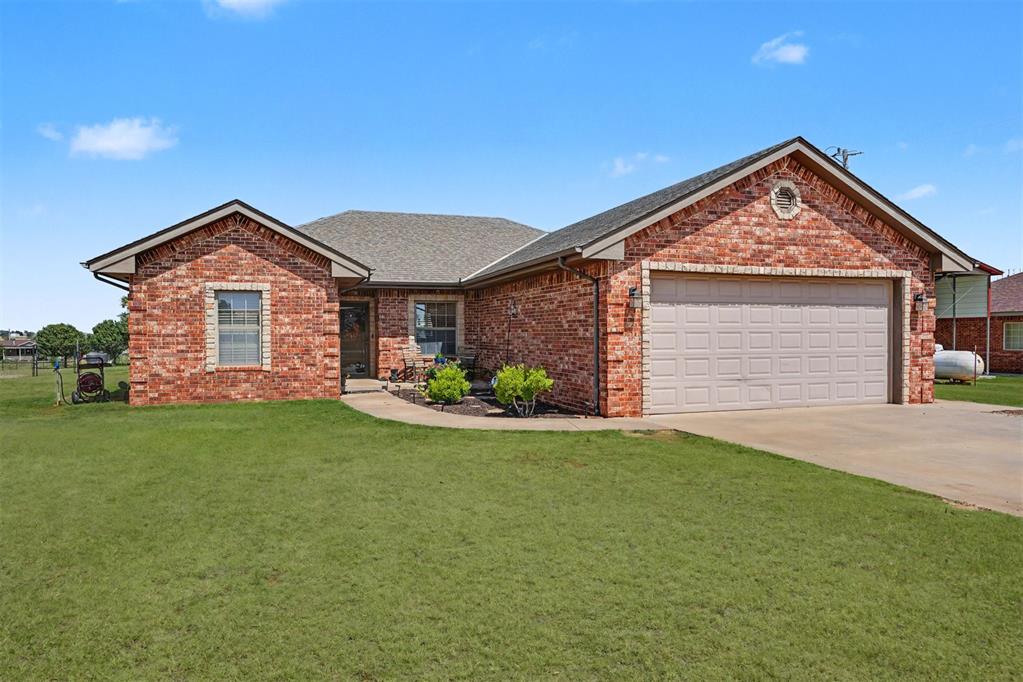 10786 N 1990 Road Property Photo 4