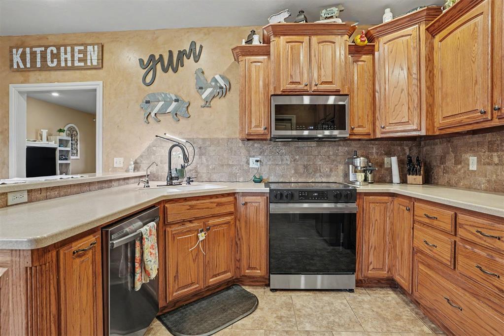 10786 N 1990 Road Property Photo 13