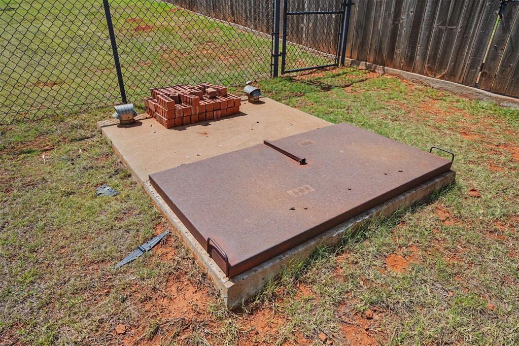 10786 N 1990 Road Property Photo 32