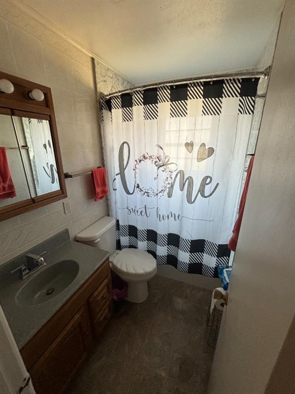 722 E 8th Street Property Photo 3