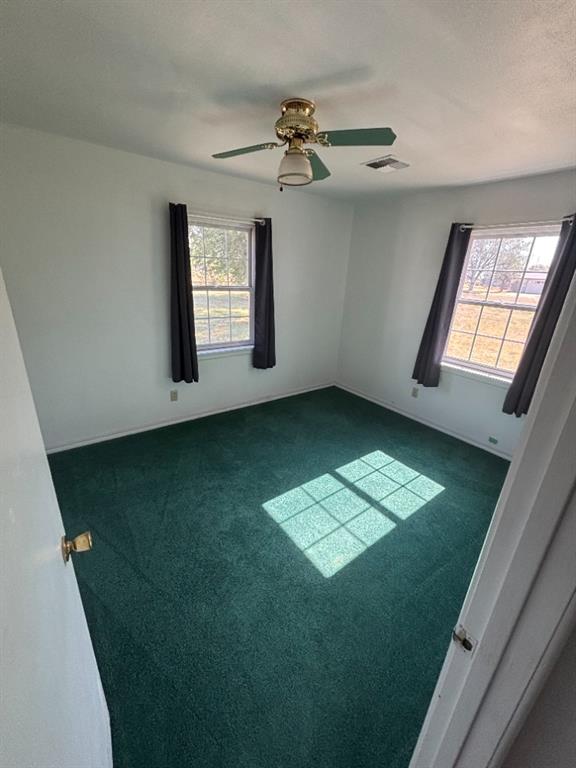 722 E 8th Street Property Photo 5