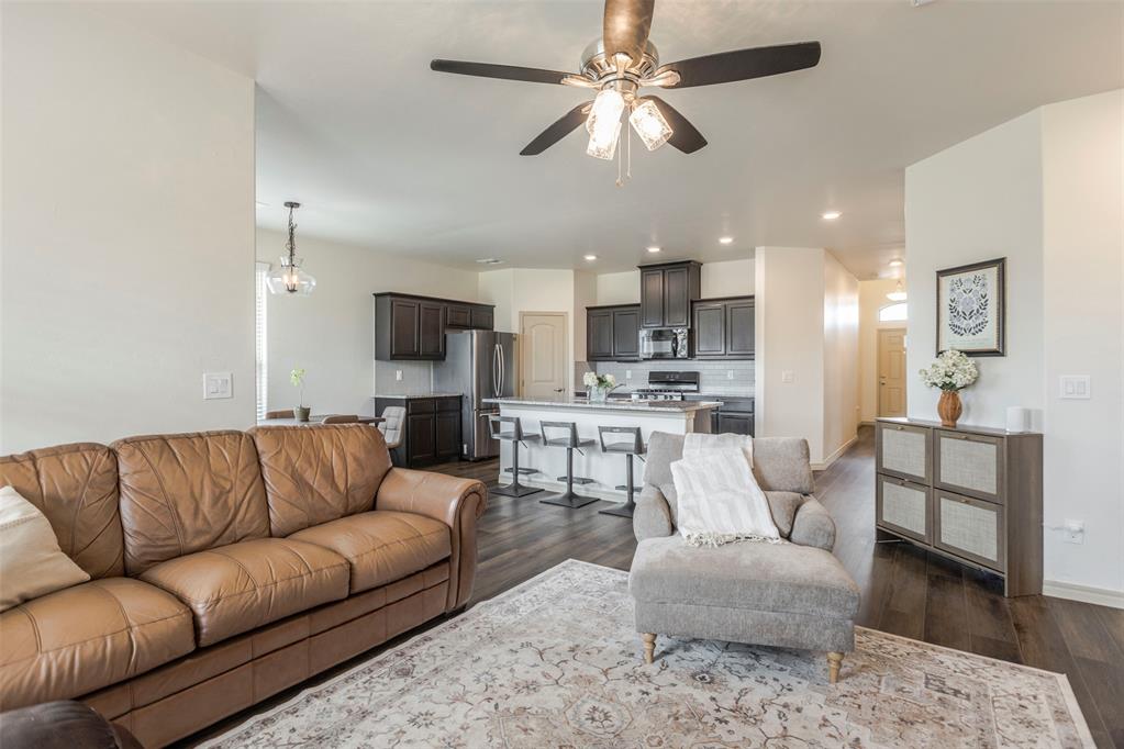 2517 Colby Court Property Photo 12