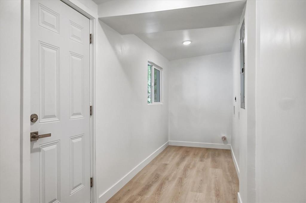 421 N Barker Avenue Property Photo 18