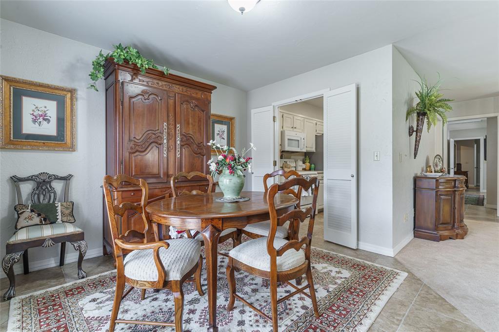 109 The Hills Property Photo 19
