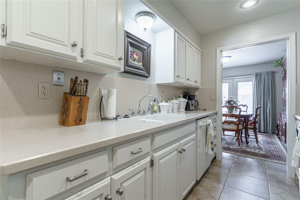 109 The Hills Property Photo 22