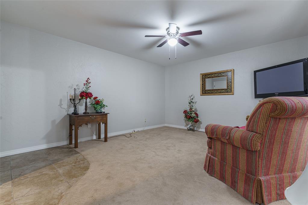 109 The Hills Property Photo 35