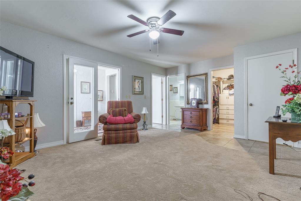 109 The Hills Property Photo 36