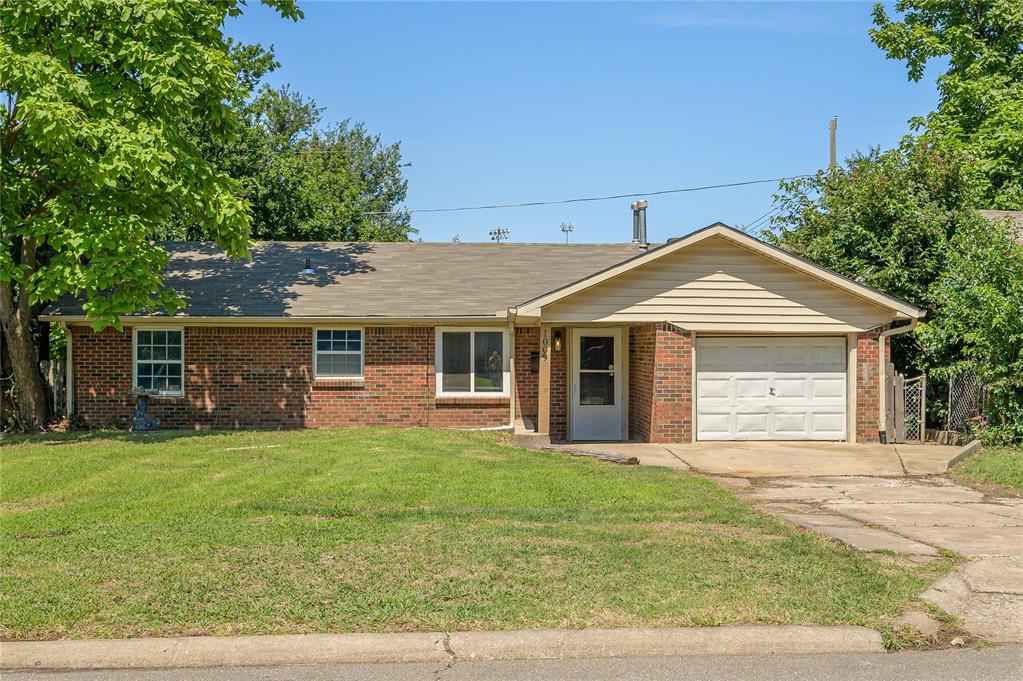 1009 Bell Drive Property Photo 1