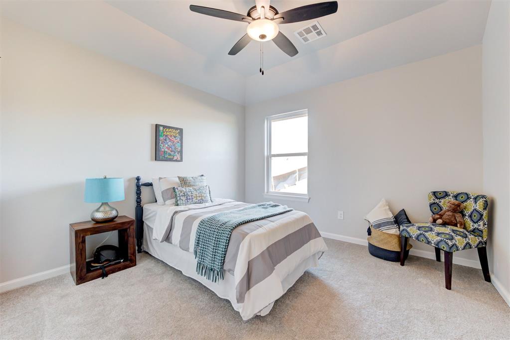 2109 Josslyn Place Property Photo 25