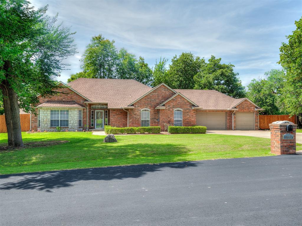 4445 Oak Hill Property Photo 1