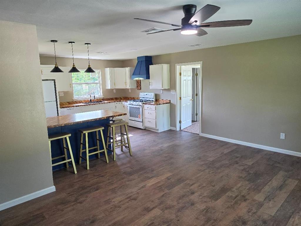 108055 N 3730 Road Property Photo 11