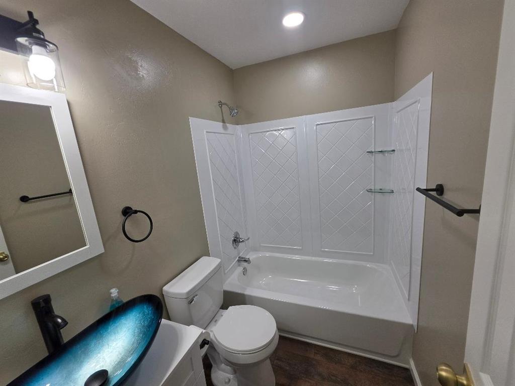 108055 N 3730 Road Property Photo 15