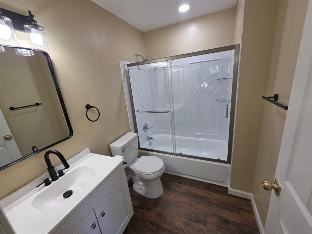 108055 N 3730 Road Property Photo 17