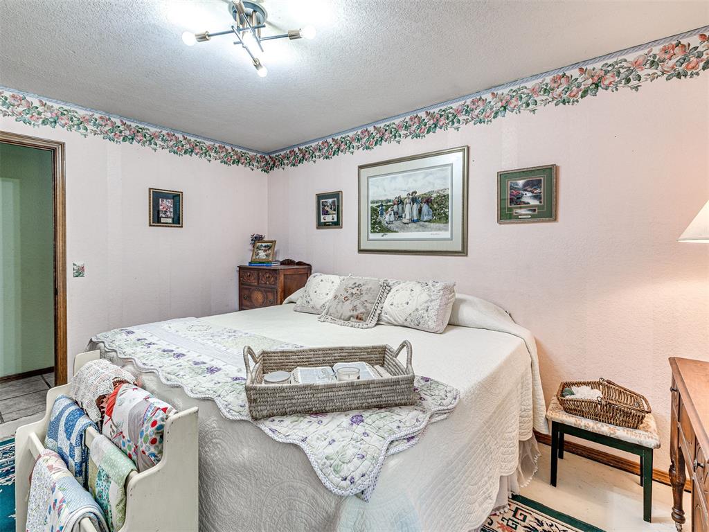 8704 Blackberry Ridge Property Photo 32