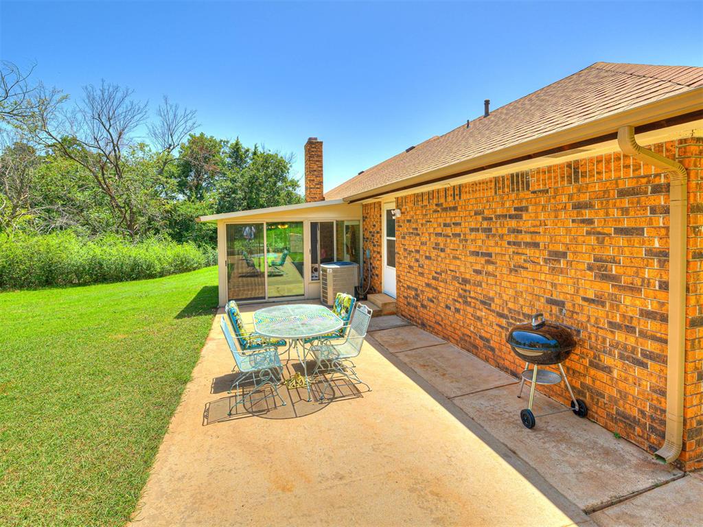 8704 Blackberry Ridge Property Photo 43