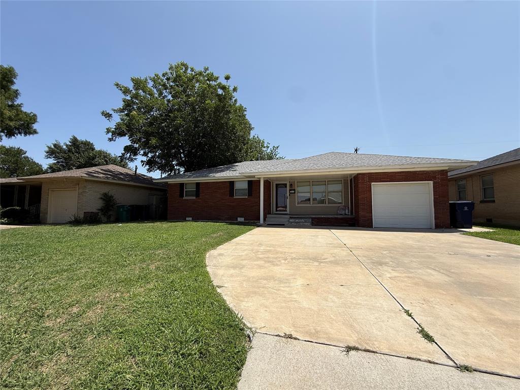 1616 Sw 61st Street Property Photo 3