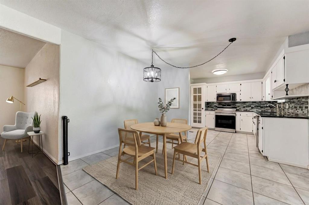 10904 N Blackwelder Avenue Property Photo 3