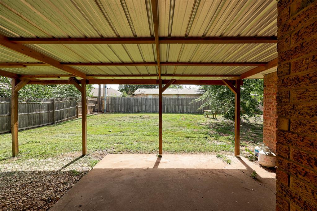 10904 N Blackwelder Avenue Property Photo 26